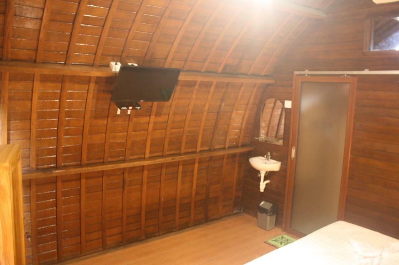Lotus Bungalow Hotel Nusa Penida Exterior foto